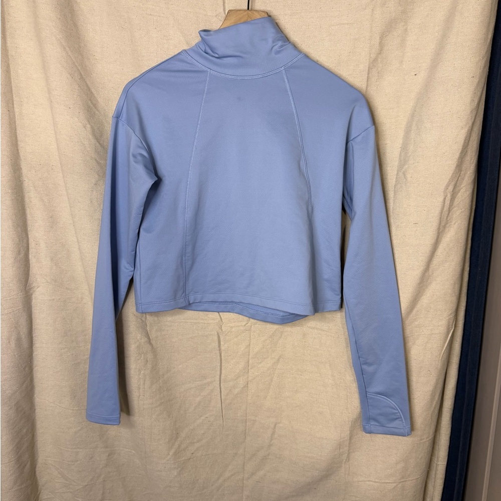 Athleta women’s Light Blue Turtleneck Top